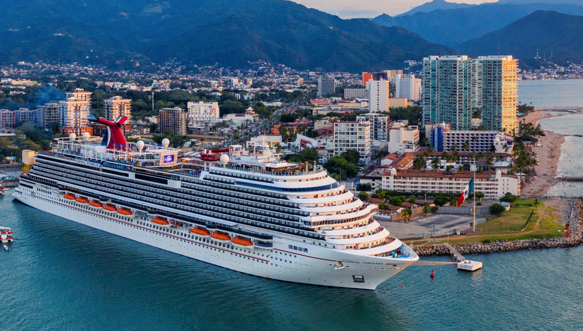 Crece turismo de cruceros en Puerto Vallarta  